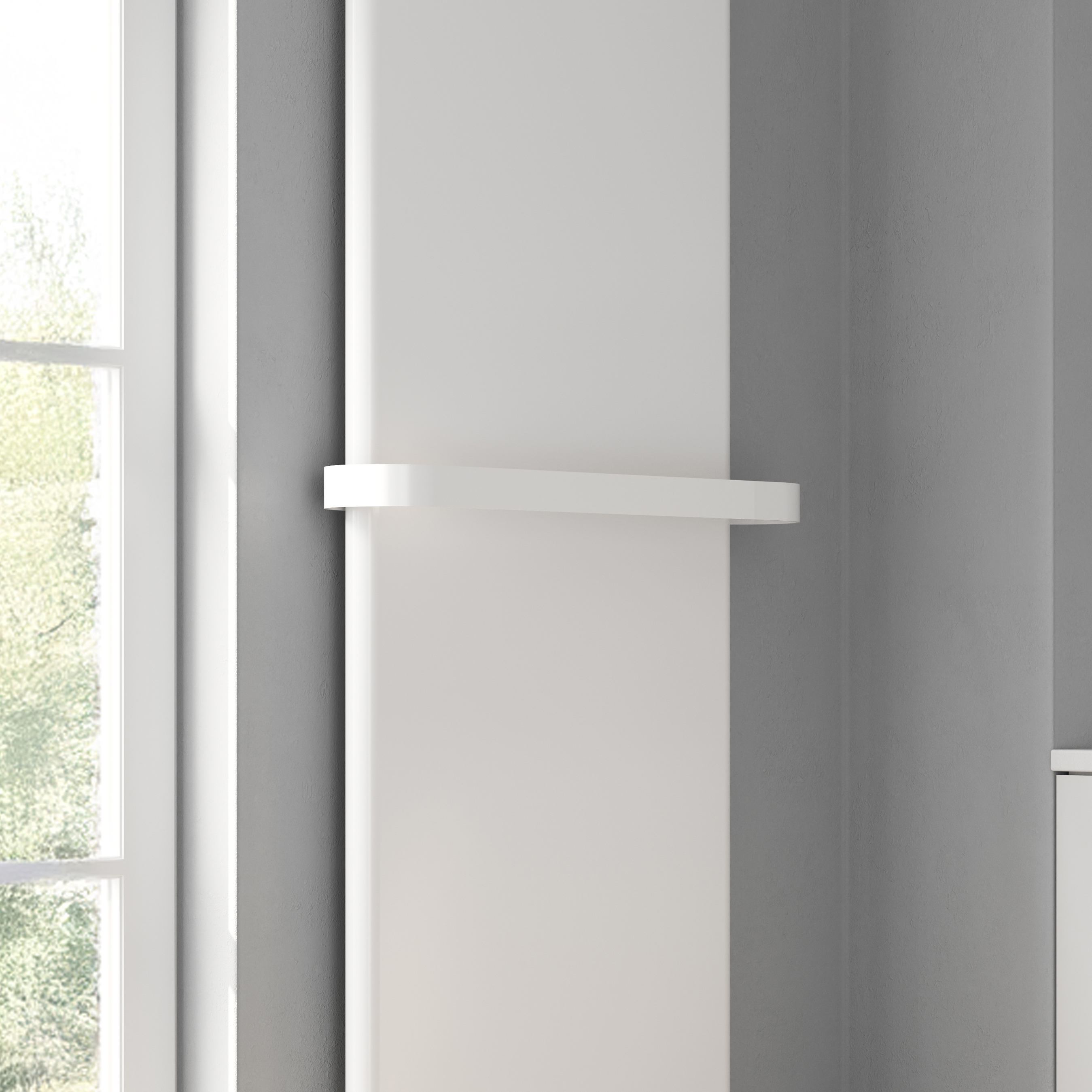 Reina Borda Vertical Designer Radiator